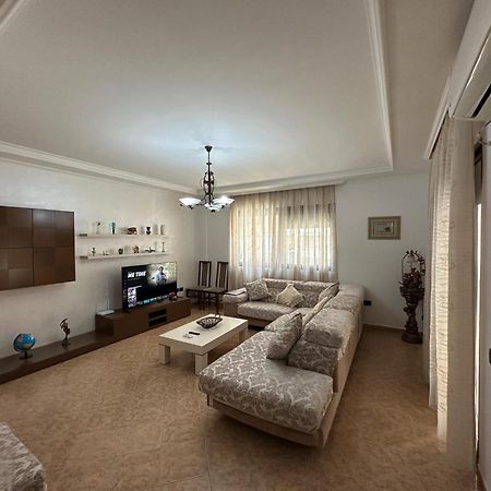 Central Haven Tiranë Luaran gambar